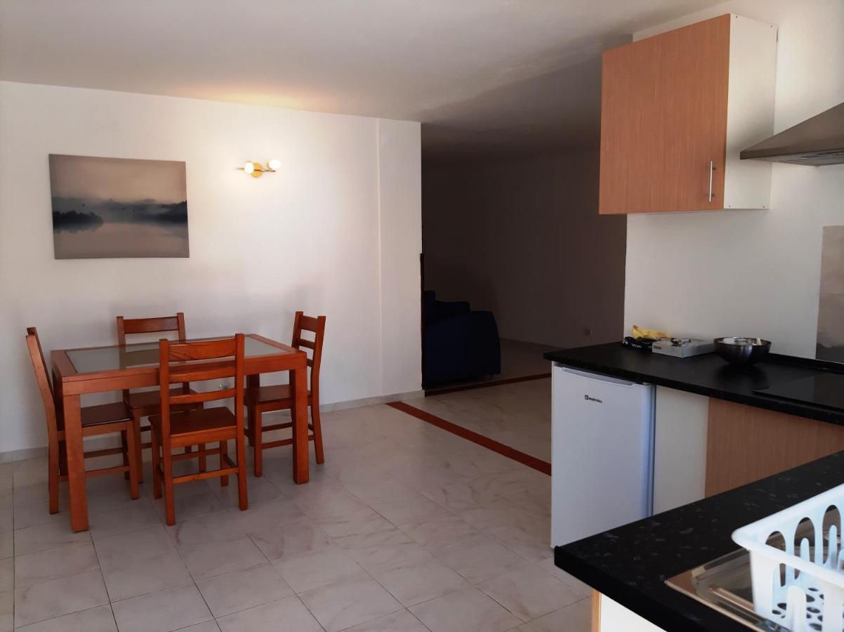 Apartamentos A Cerca Лагуш Екстер'єр фото